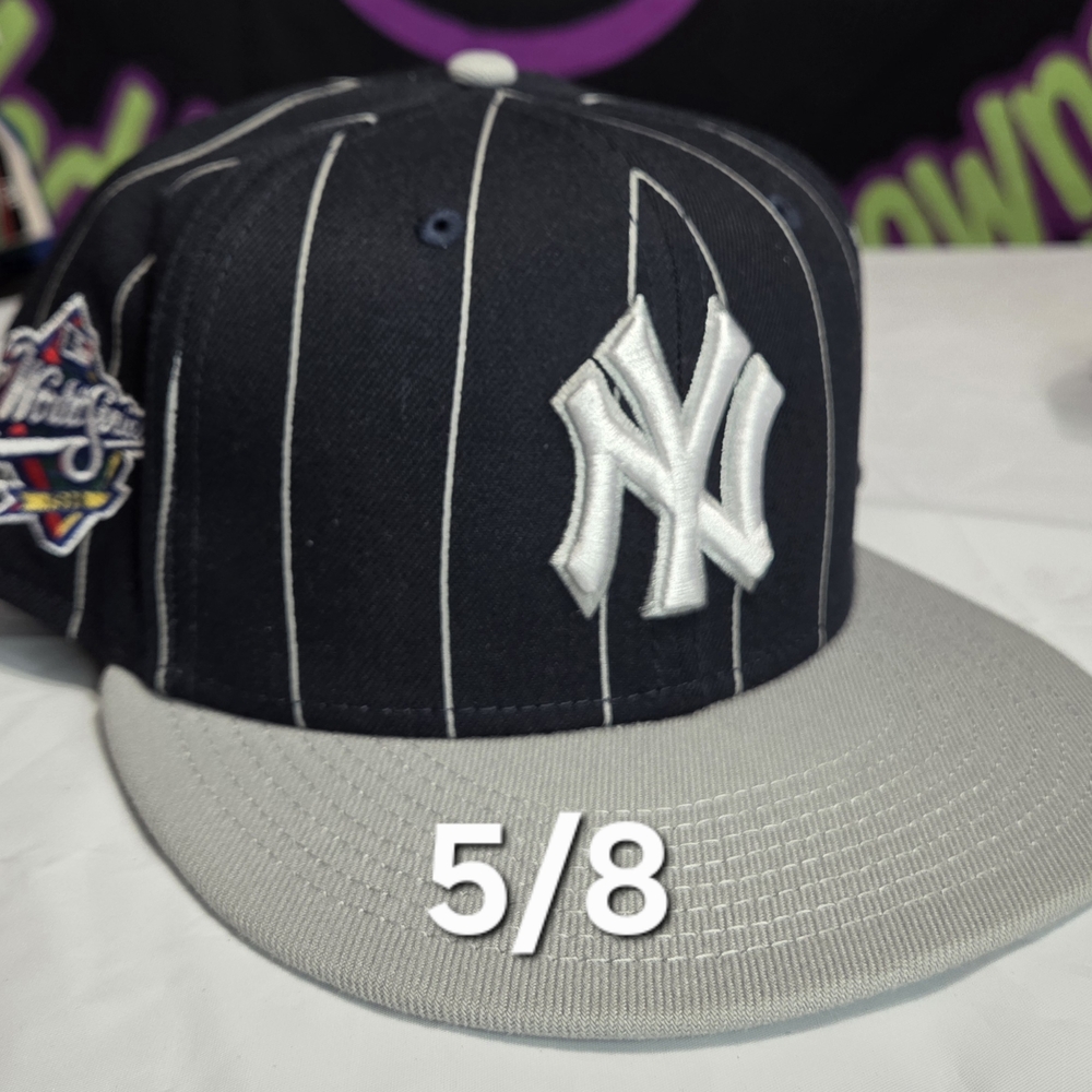 🔴SOLD🔴New Era 7 5/8 - Pinstripe New York Yankees